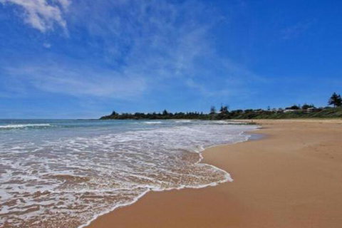Culburra Getaway Close To Beach & Lake - New South Wales Tourism  5