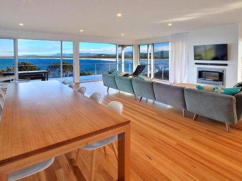 Seven Mile Heaven Your Coastal Kingdom - New South Wales Tourism  4