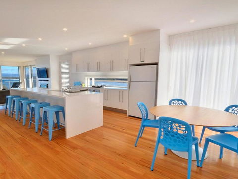 Seven Mile Heaven Your Coastal Kingdom - New South Wales Tourism  6