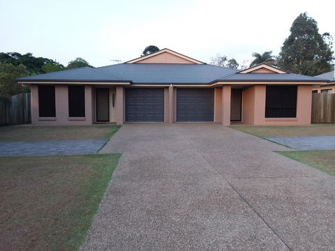 Banksia & Acacia Apartments - New South Wales Tourism  1