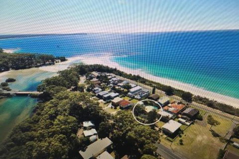 Arena Blanca Studio Apartment - New South Wales Tourism  0