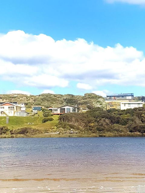 Ocean View Cottage - New South Wales Tourism  3