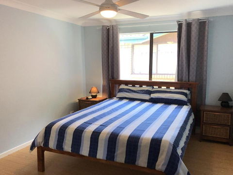 Baydream 13 Pirralea Parade Pet Friendly Aircon Boat Parking - New South Wales Tourism  3