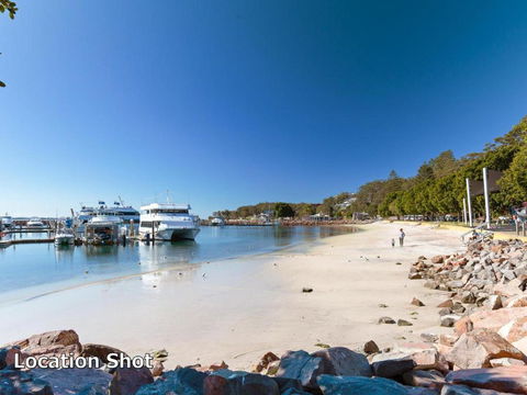 Baydream 13 Pirralea Parade Pet Friendly Aircon Boat Parking - New South Wales Tourism  1