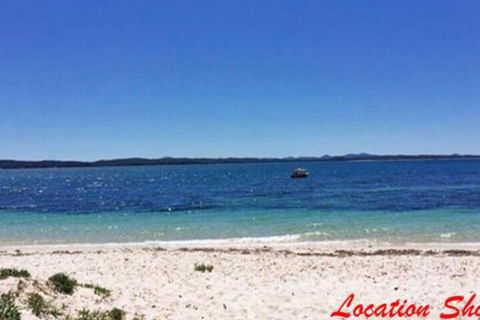 Aislinn 3 / 273 Corrie Parade Air Con Water Views BBQ - New South Wales Tourism  4