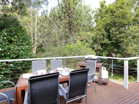 Dutchies Haven 11 Christmas Bush Ave Air Con Large Enclosed Yard 2 Minute Walk To Dutchies - New South Wales Tourism  2
