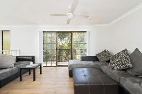 Amaroo Retreat At Fingal Bay - New South Wales Tourism  5