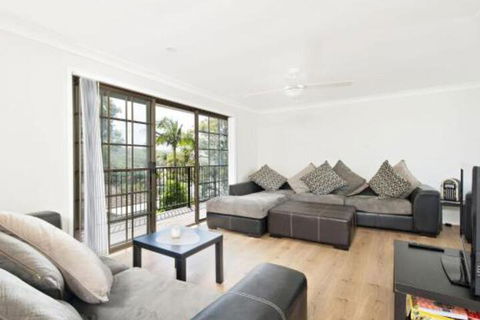 Amaroo Retreat At Fingal Bay - New South Wales Tourism  3