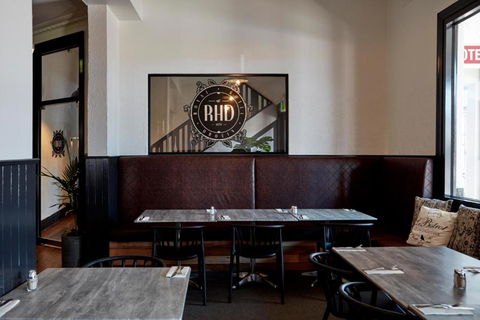 The Royal Hotel Drouin - New South Wales Tourism  5