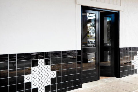 The Royal Hotel Drouin - New South Wales Tourism  7
