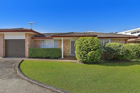 By The Bay Hideaway - New South Wales Tourism  1