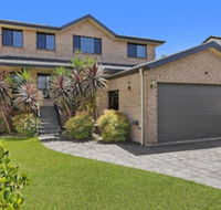 North Entrance Beach House - New South Wales Tourism 
