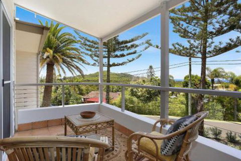 EAST COAST ESCAPES Lighthouse Studio - New South Wales Tourism  0