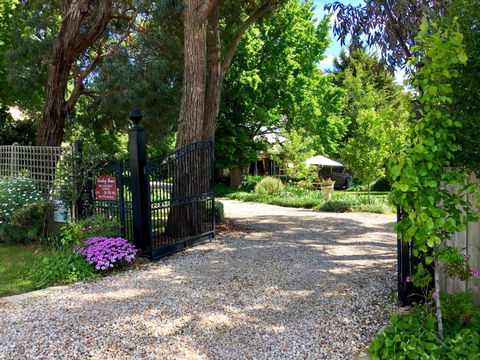 Bindley House B & B Cottage - New South Wales Tourism  6