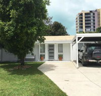 Coral Cottage 93 Taylor Ave Golden Beach - New South Wales Tourism 