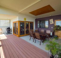 Blue Water Retreat Upstairs