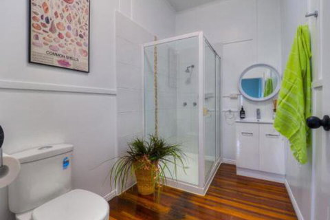 Fishermans Cottage Hervey Bay - New South Wales Tourism  5