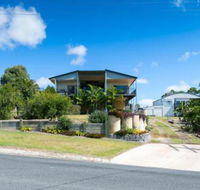 Blue Water Retreat Upstairs  Downstairs