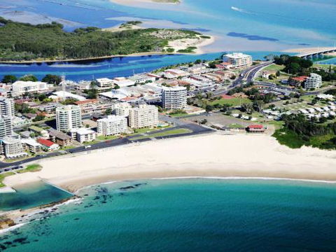 The Reef 103 Lakeside! - New South Wales Tourism  1