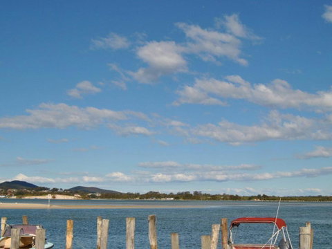 Fairholme 5 Opposite Lake - New South Wales Tourism  3