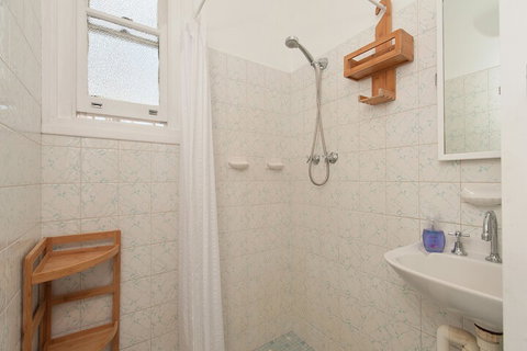 Sand Beach House Breathtaking View & Amazing Position Directly Opposite The Beach! - New South Wales Tourism  3