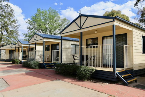 Young Tourist Park - New South Wales Tourism  0