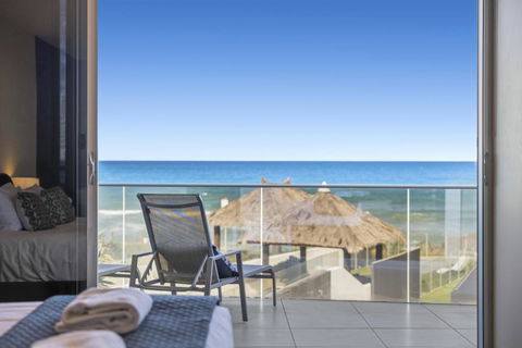 Beachfront #12 - New South Wales Tourism  4