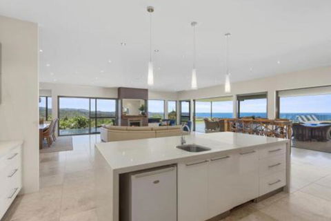 Mont Sapphire Luxury Estate - New South Wales Tourism  6