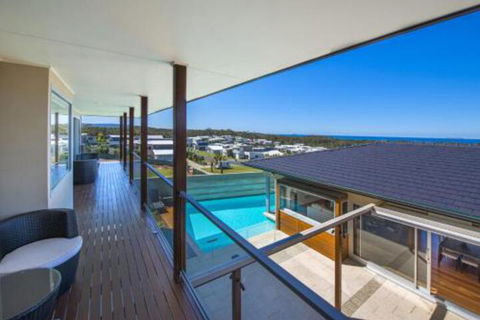 Shambhala At Sapphire Beach - New South Wales Tourism  0