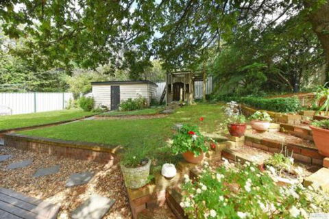 Lovel Cottage - New South Wales Tourism  0