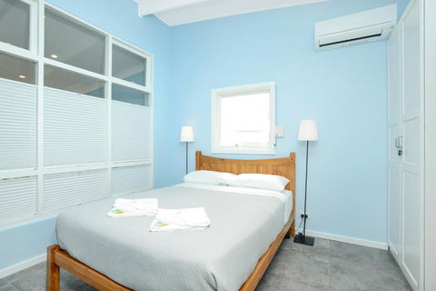 Salomon Sea Haus Sellicks Beach - New South Wales Tourism  6