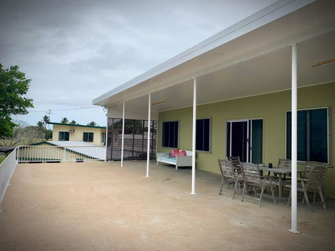 Holiday Rental Huge House With Beach Views - New South Wales Tourism  4