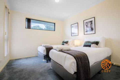 98tullamarine6mins Airportholiday House - New South Wales Tourism  0