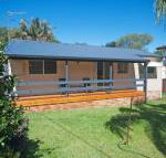 Pelican Palms - New South Wales Tourism 
