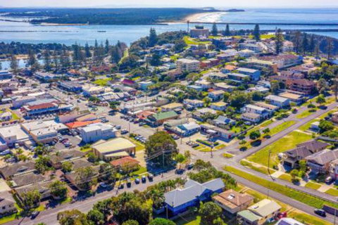 Moorings B Great Holiday Property In The Heart Of Town. - New South Wales Tourism  4