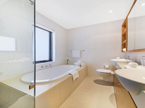 Arum 4 Heritage Park Contemporary & Timeless - New South Wales Tourism  2