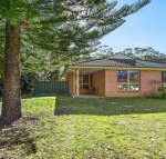 Dolphin Cottage in the heart of Callala Beach - New South Wales Tourism 