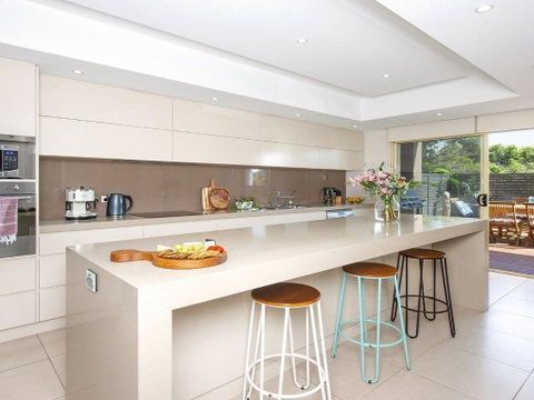 Emerald Coastal Walk Swimming Pool Pet Friendly - New South Wales Tourism  5