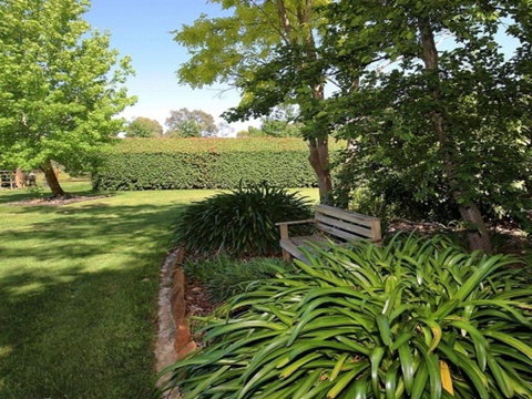 Sarnia Period Home In Garden Oasis With Pool - New South Wales Tourism  3