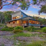 Sydney View 70km From Sydney 1000km From Care! - New South Wales Tourism  0