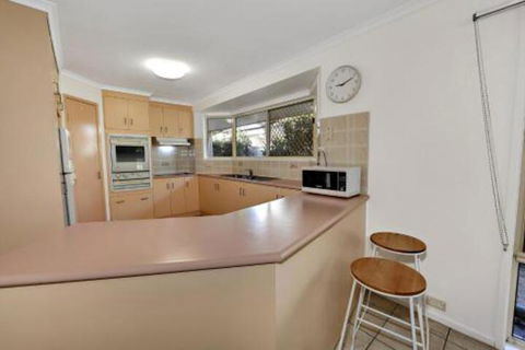 Perfect Getaway Hervey Bay - New South Wales Tourism  3