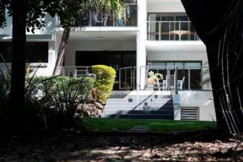 Absolute Beachfront Mooloolaba - New South Wales Tourism  0