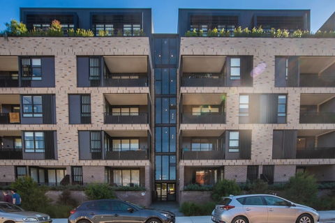 Serene Leichhardt 2bed2bath APT - New South Wales Tourism  1