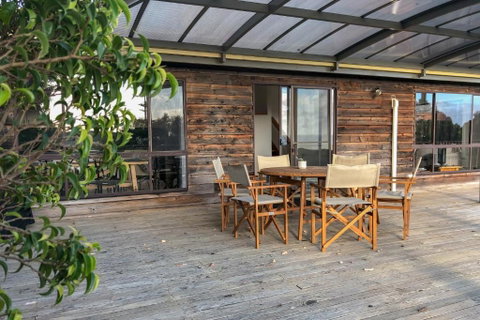HIDDEN HAVEN Binalong Bay - New South Wales Tourism  3