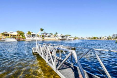 Beautiful Waterfront Home CHELSEA - New South Wales Tourism  6