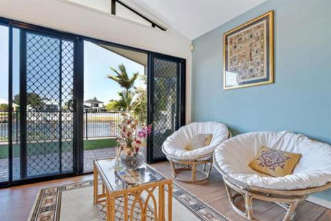 Beautiful Waterfront Home CHELSEA - New South Wales Tourism  7