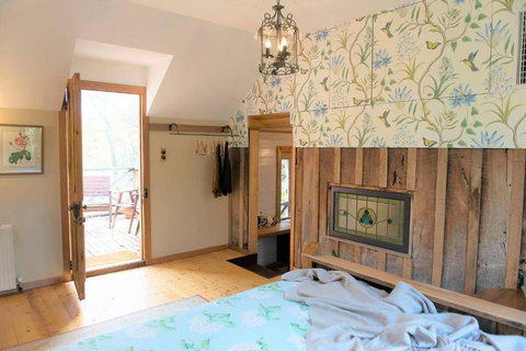 Adelaide Hills Camellia Cottage WiFi - New South Wales Tourism  5