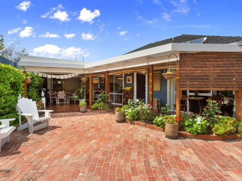 KARINYA MORNINGTON - New South Wales Tourism  5