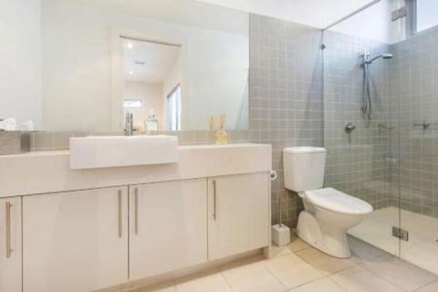 PALM COURT RETREAT MORNINGTON - New South Wales Tourism  6