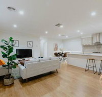 118 Refreshing 3BR Werribee Family House - New South Wales Tourism 